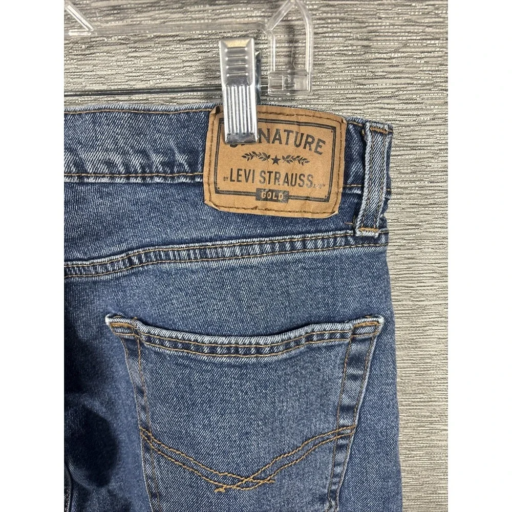 Levis this jean